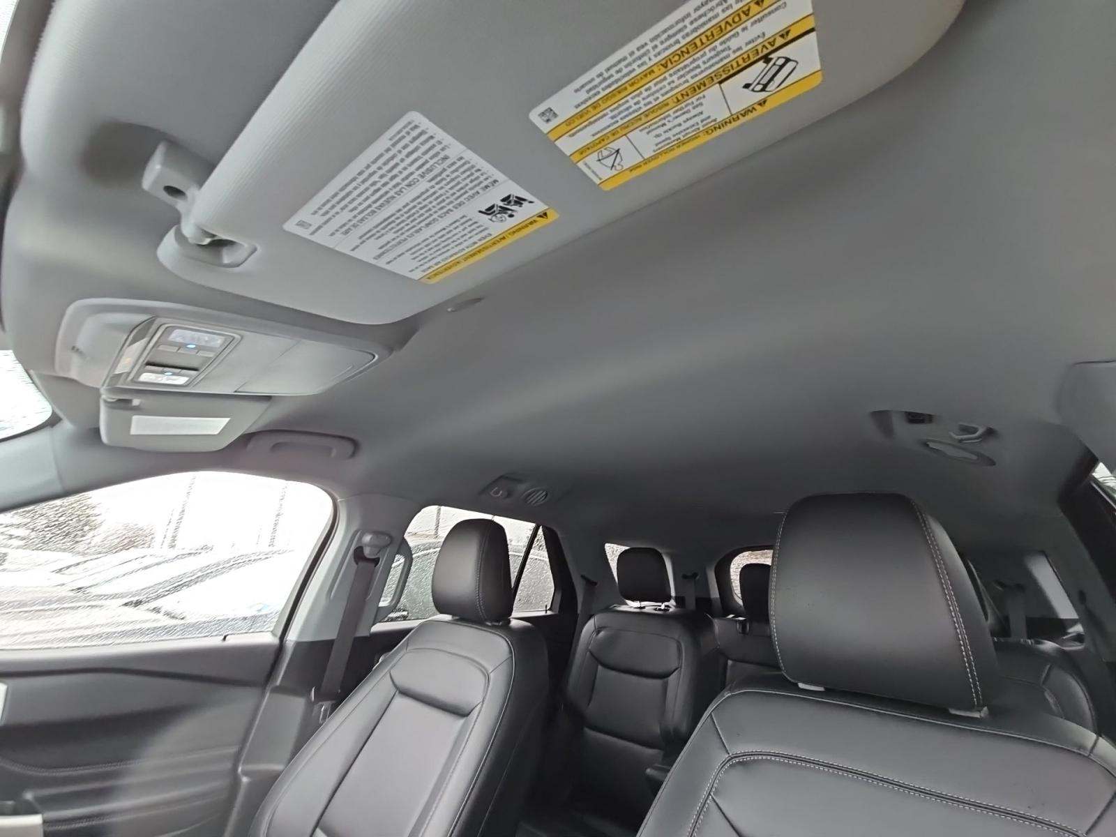 2023 Ford Explorer XLT AWD