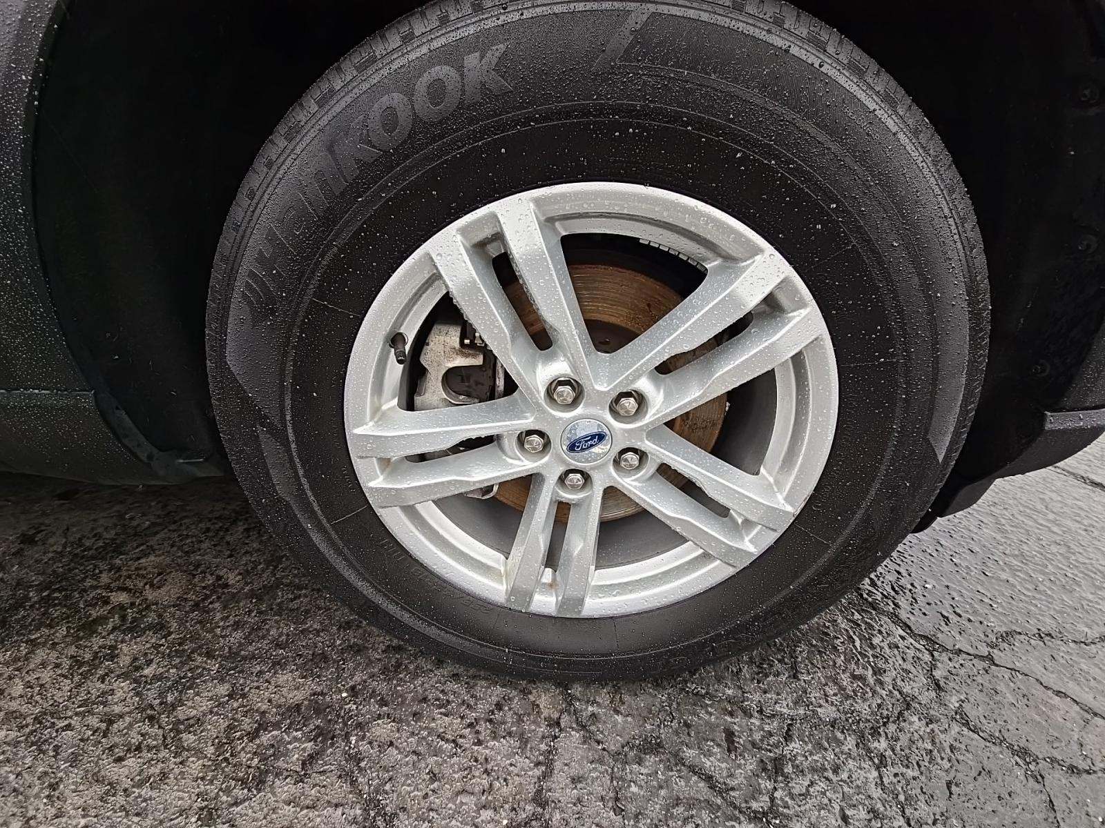 2023 Ford Explorer XLT AWD