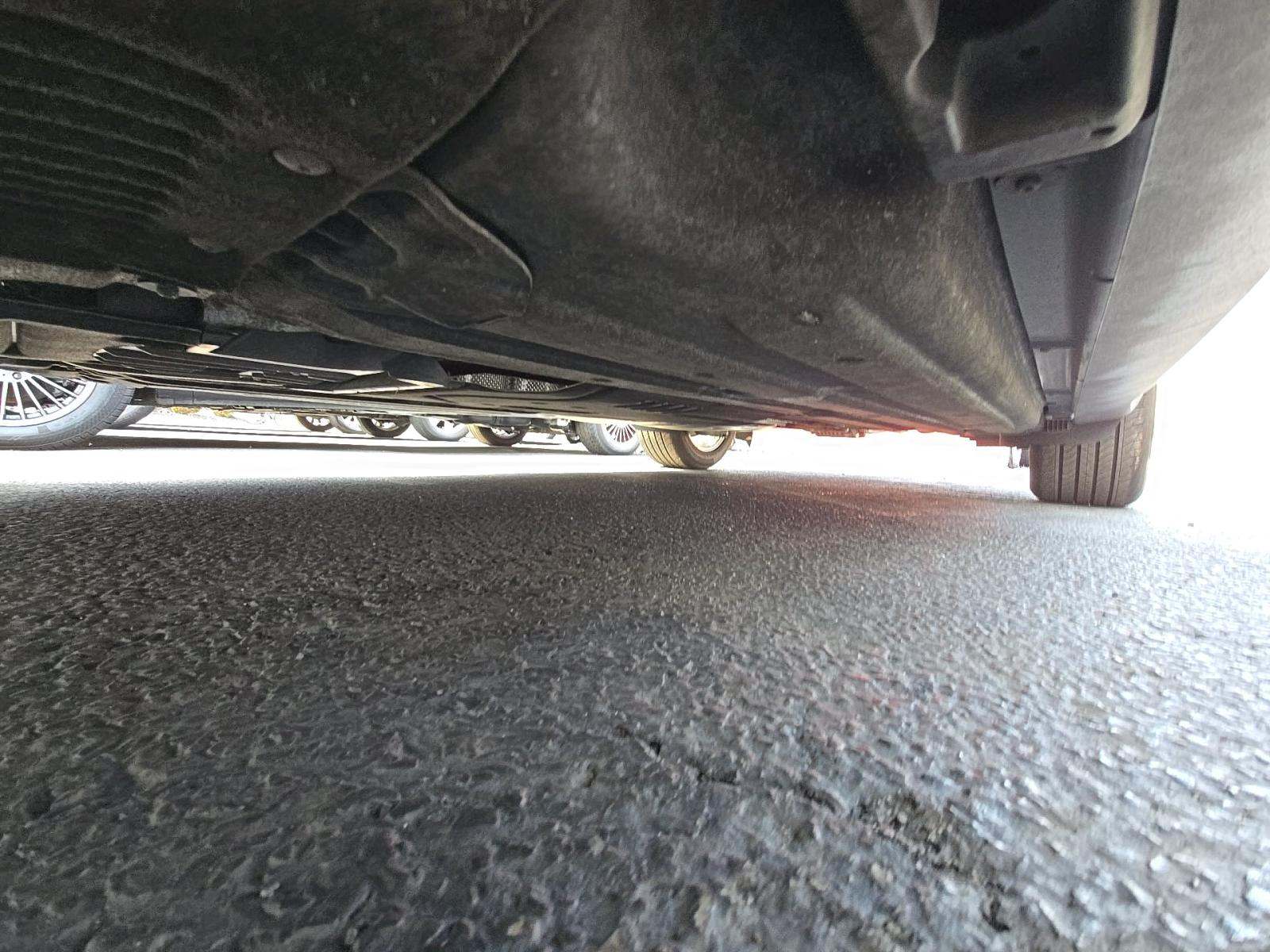 2020 Porsche Macan Base AWD