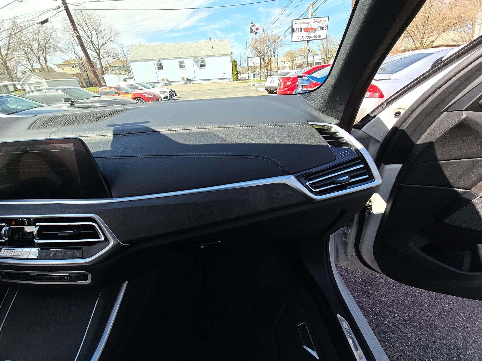 2022 BMW X5 M50i AWD