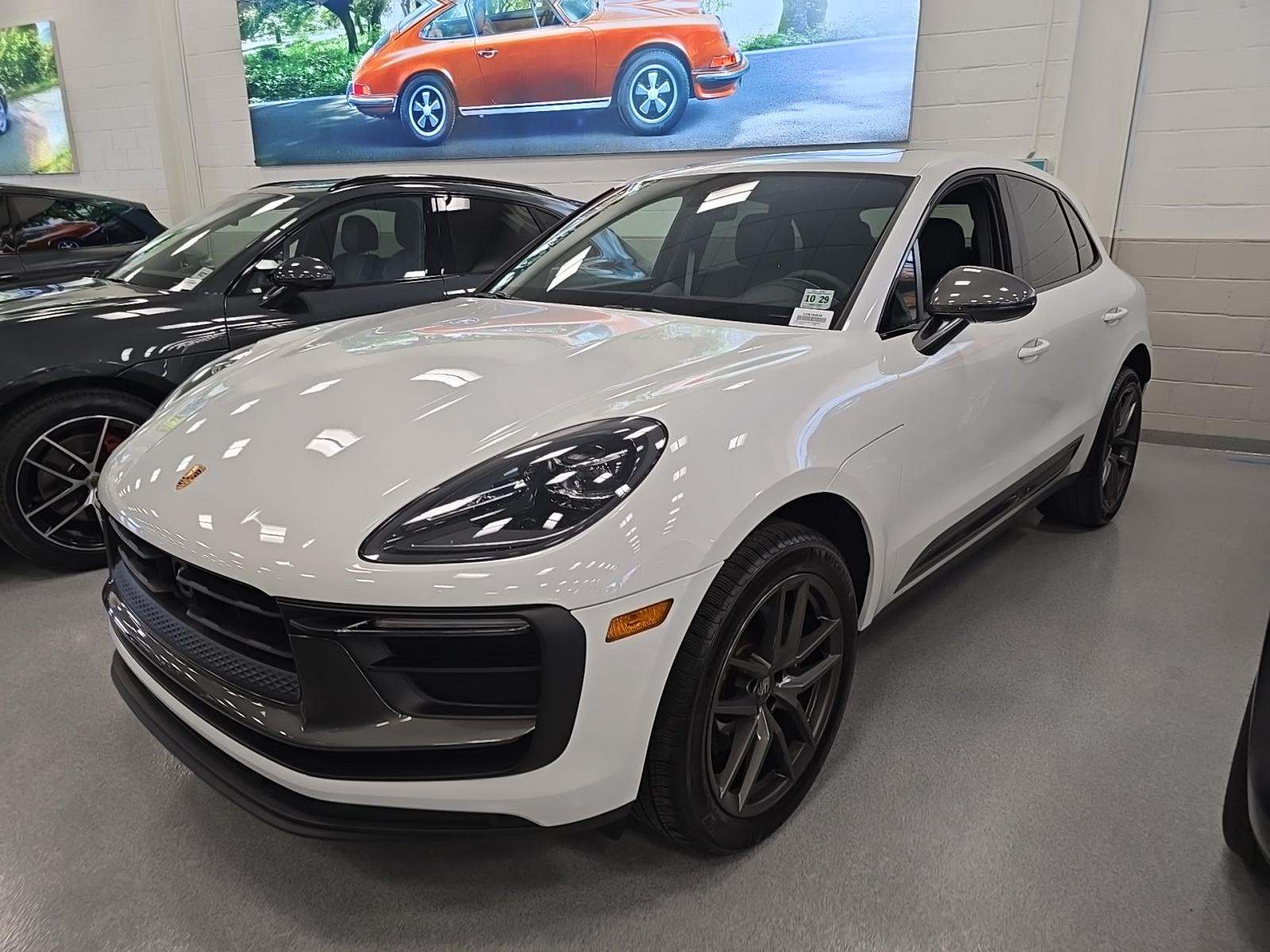 2024 Porsche Macan T AWD