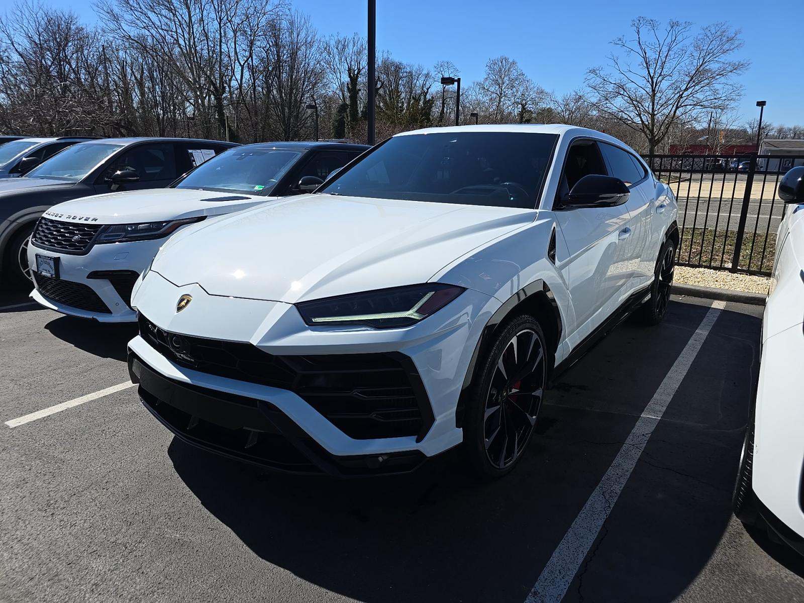 2021 Lamborghini Urus Base AWD
