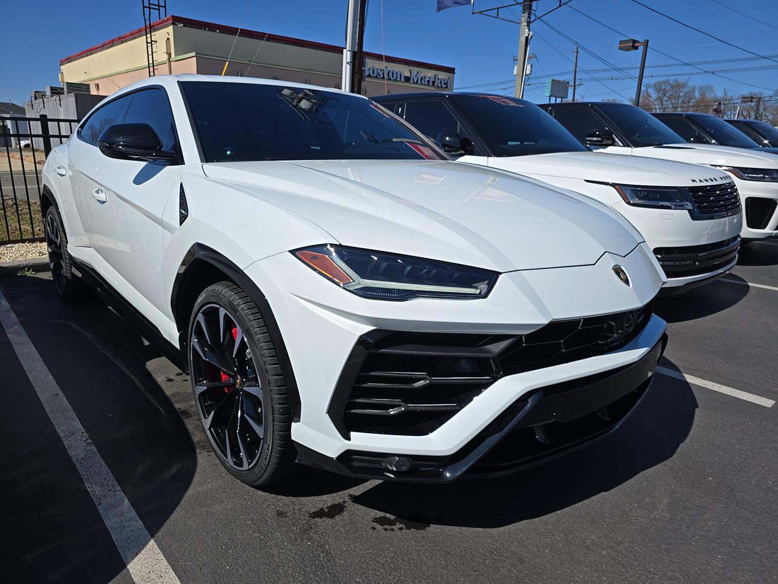 2021 Lamborghini Urus Base AWD