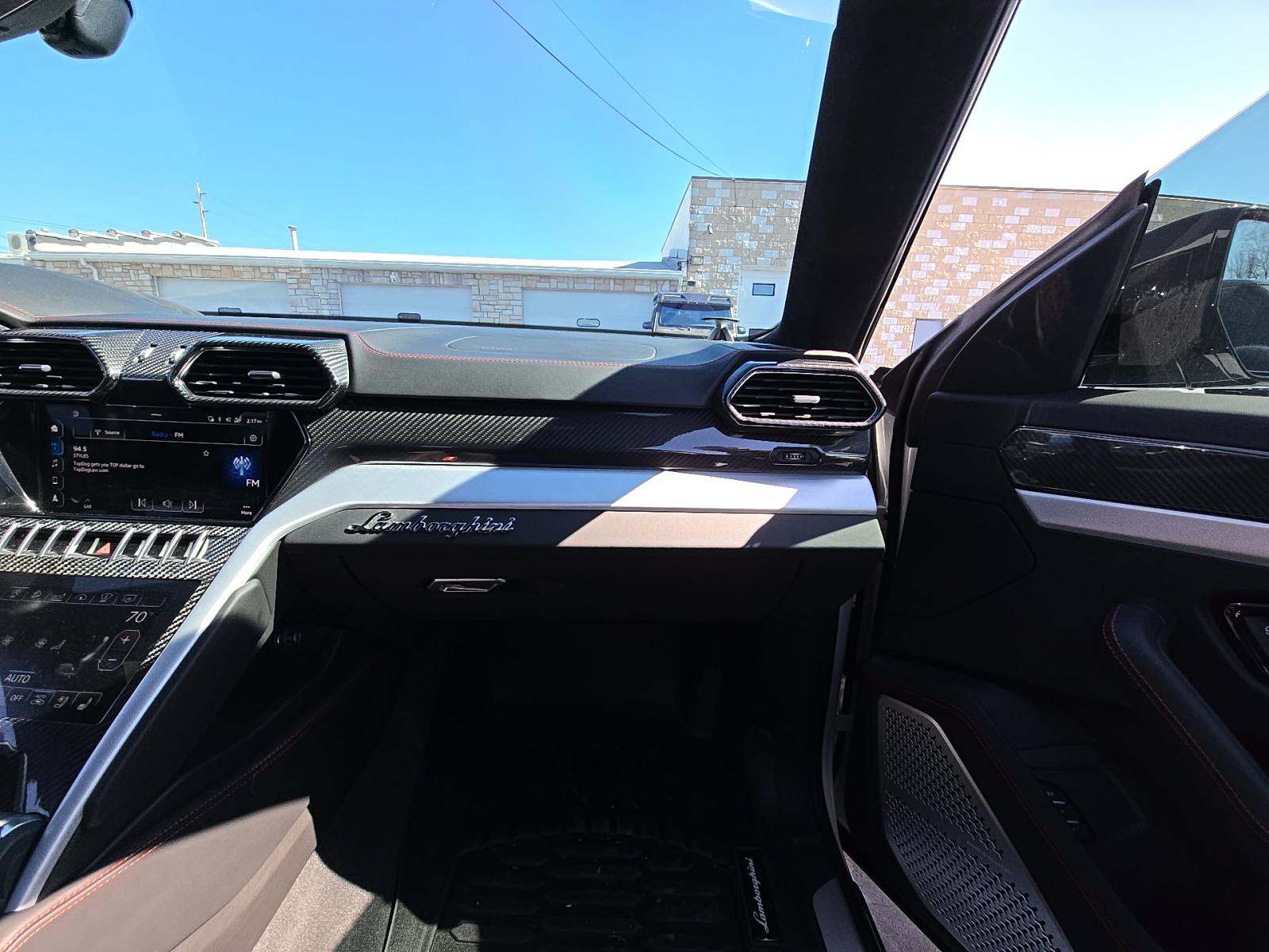 2021 Lamborghini Urus Base AWD