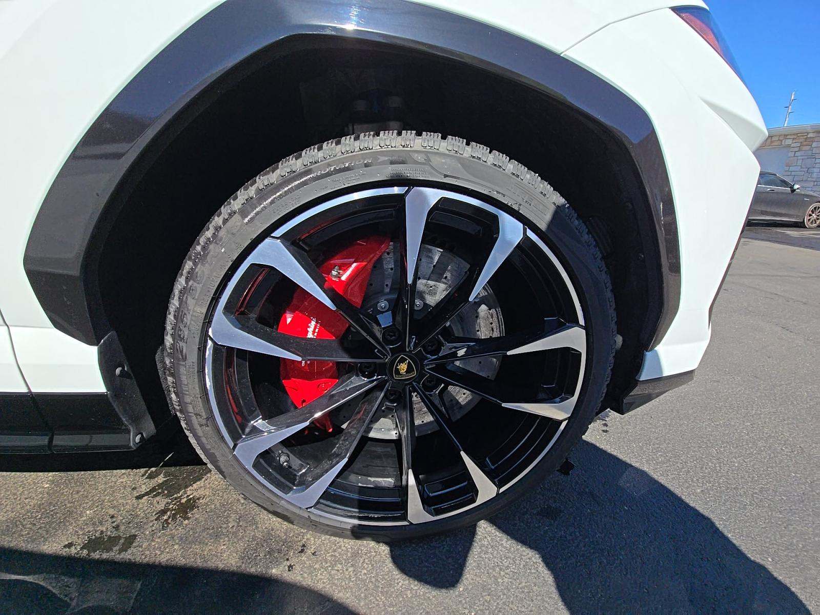 2021 Lamborghini Urus Base AWD