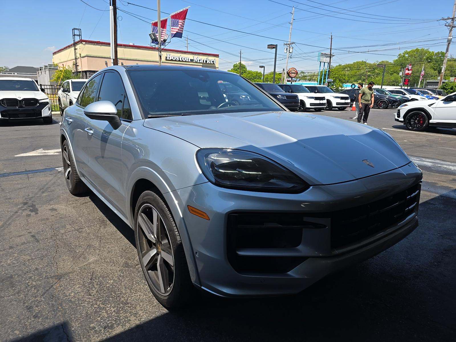PORSCHE CAYENNE - 4