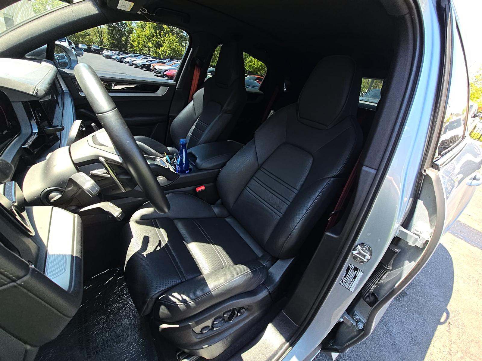 PORSCHE CAYENNE - 6