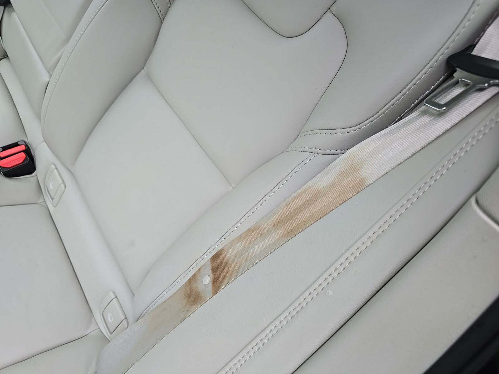 2022 Volvo S90 B6 Inscription AWD