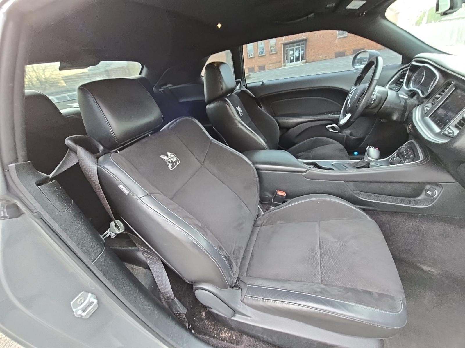 2018 Dodge Challenger R/T Scat Pack RWD