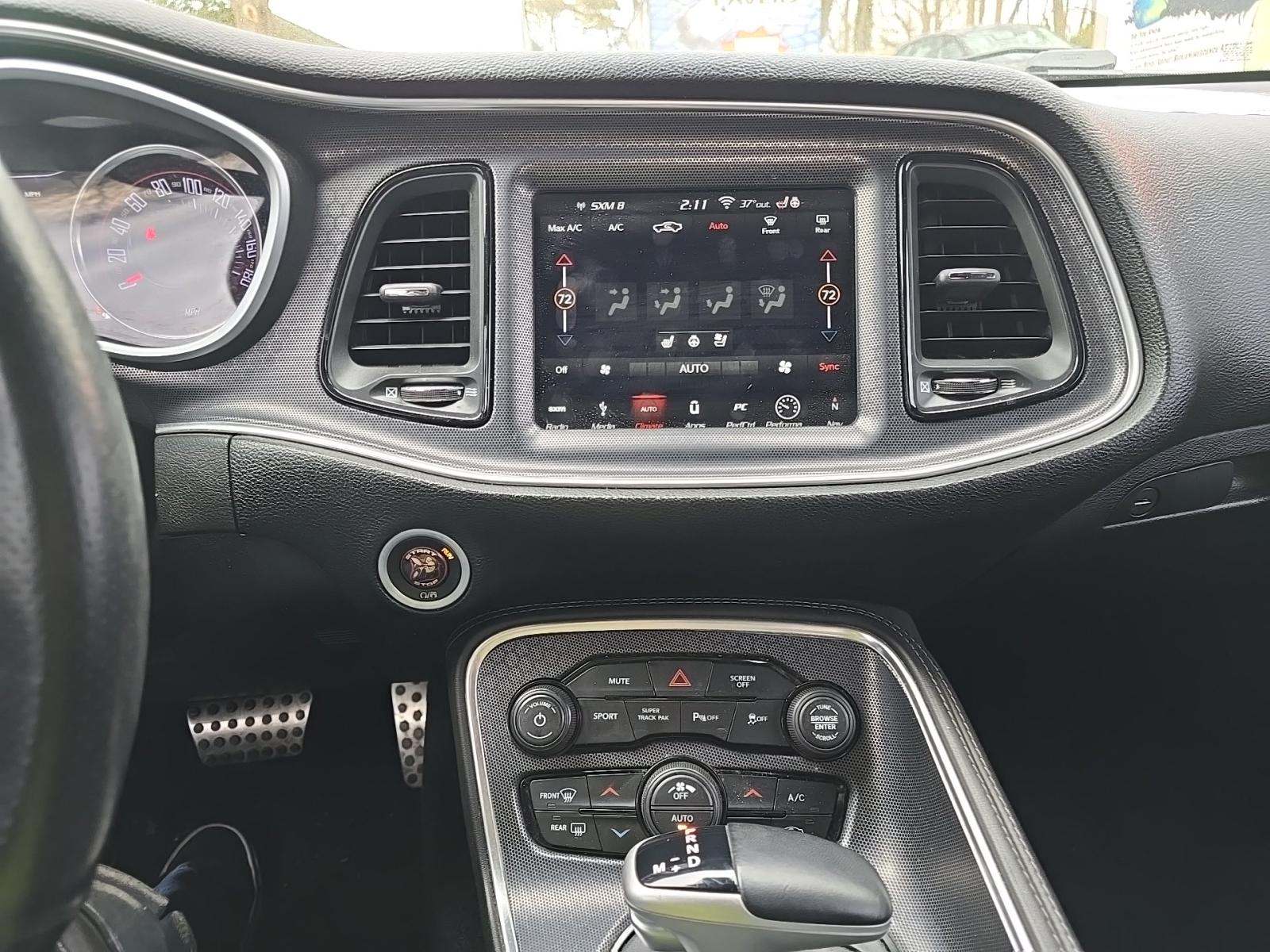 2018 Dodge Challenger R/T Scat Pack RWD