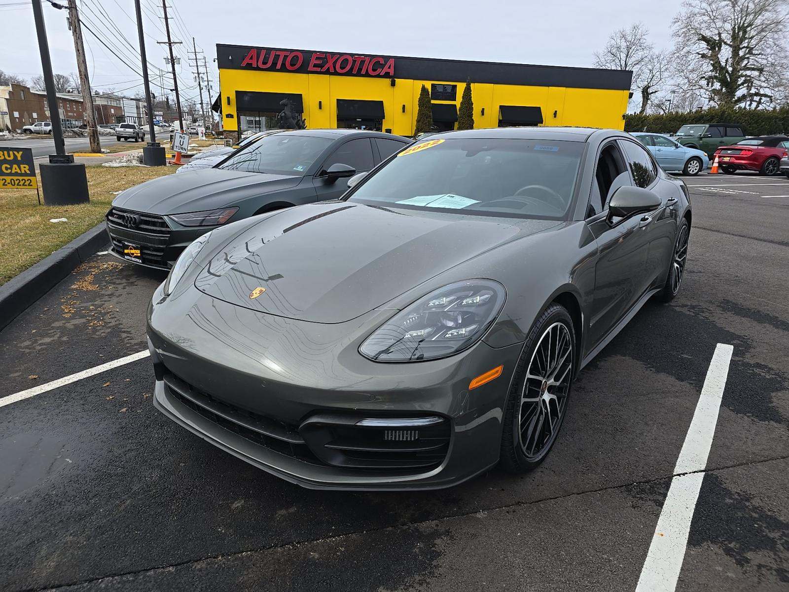 2022 Porsche Panamera 4 AWD