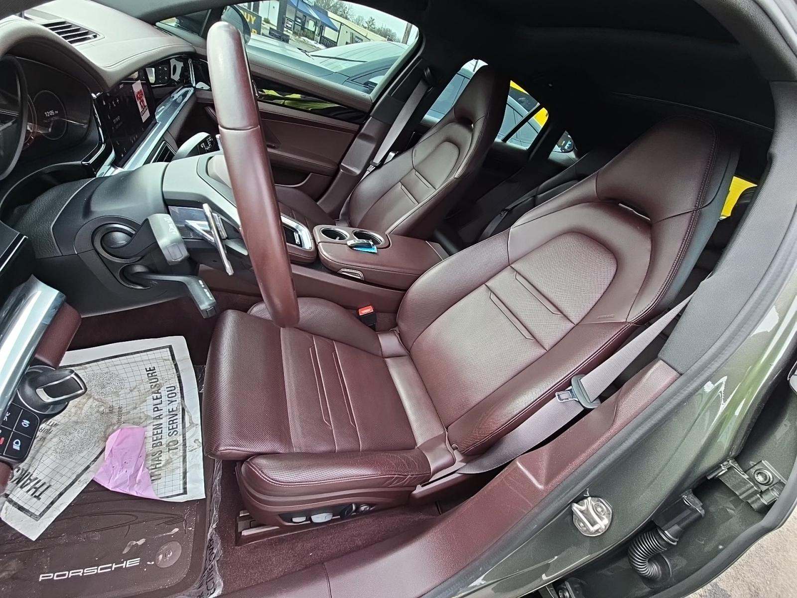 2022 Porsche Panamera 4 AWD