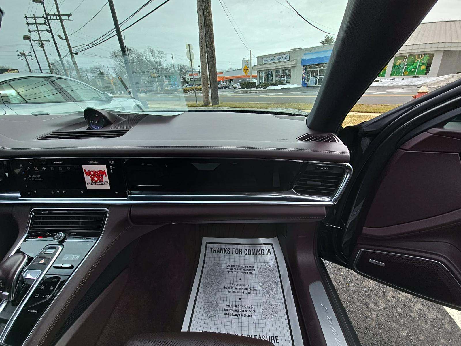 2022 Porsche Panamera 4 AWD