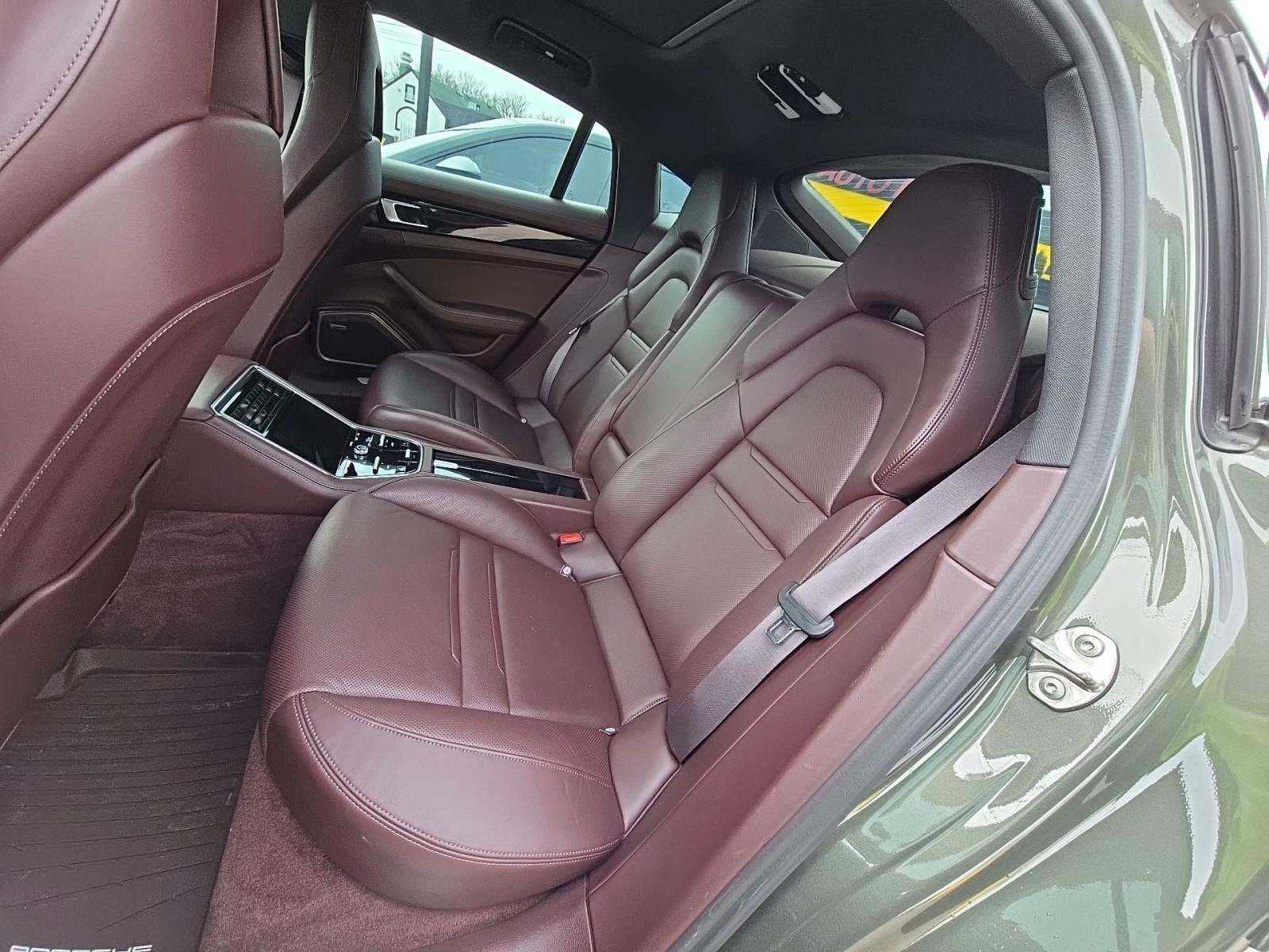 2022 Porsche Panamera 4 AWD