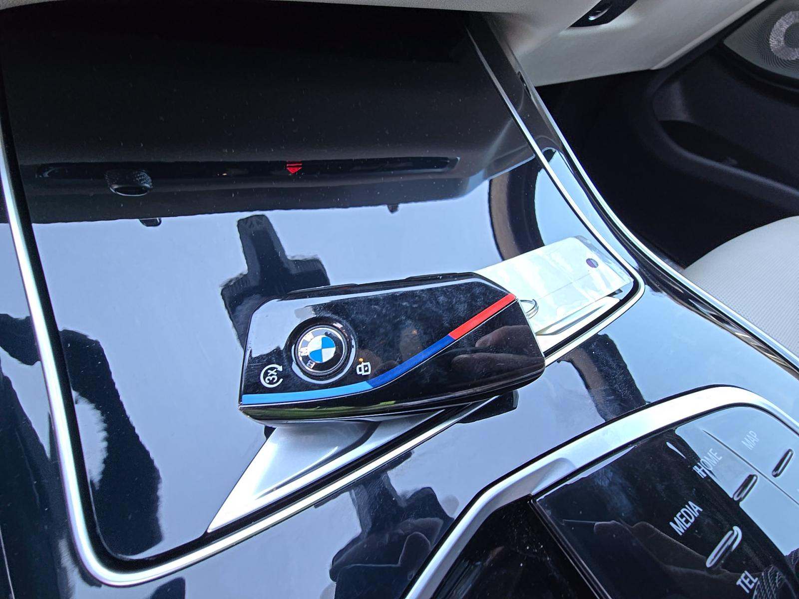2024 BMW X5 M60i xDrive AWD