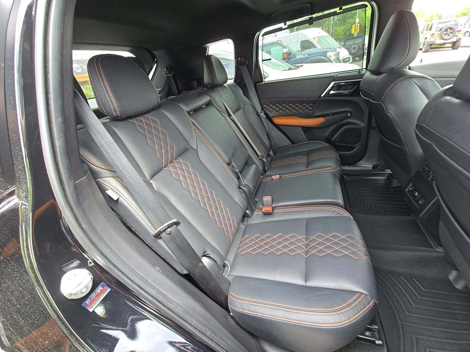 2022 Mitsubishi Outlander SEL AWD