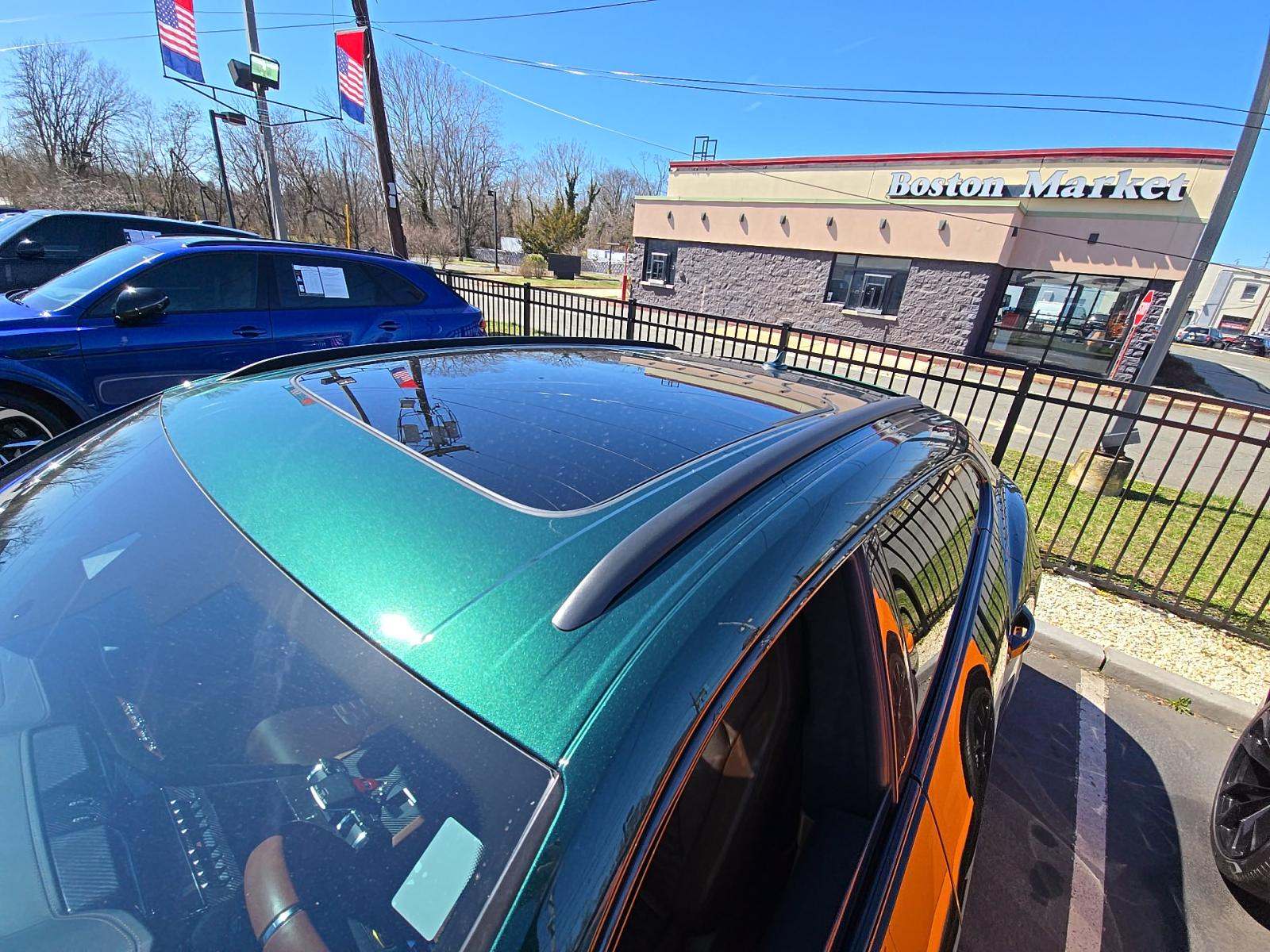 2022 Lamborghini Urus Base AWD