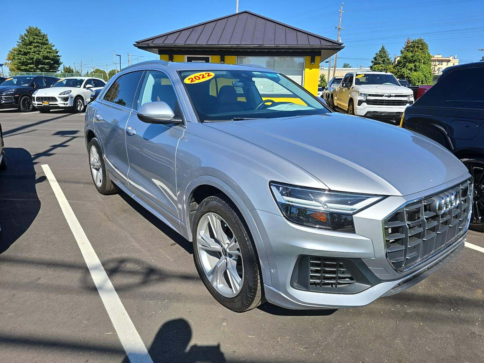 2022 Audi Q8 Premium Plus AWD