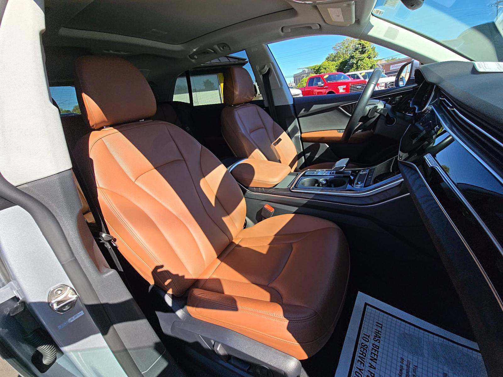 2022 Audi Q8 Premium Plus AWD