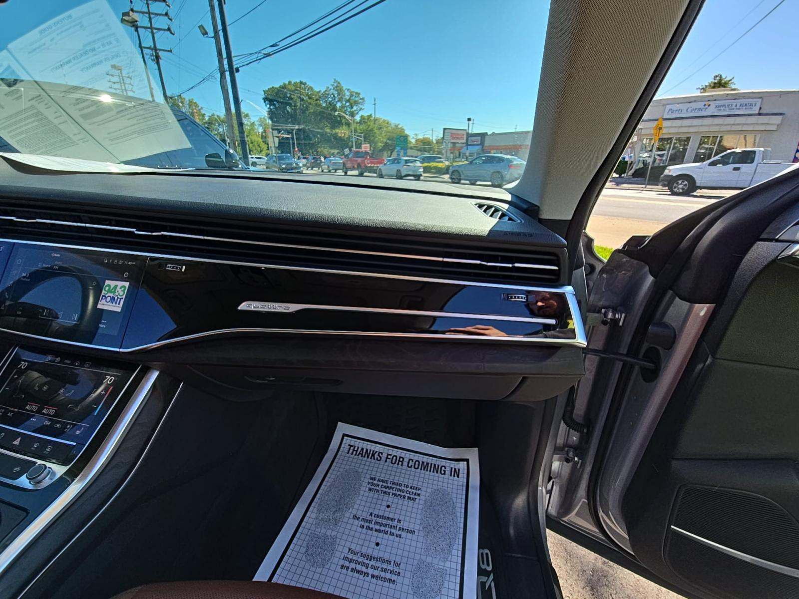 2022 Audi Q8 Premium Plus AWD