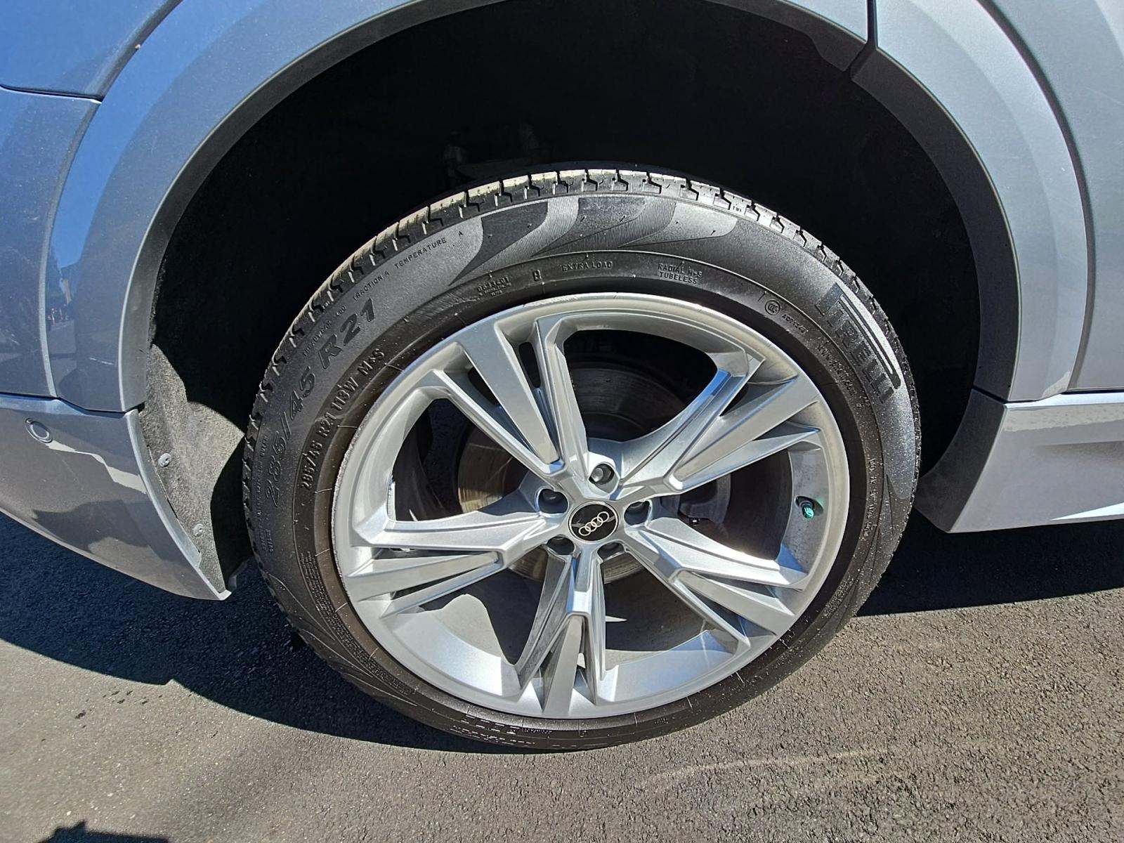 2022 Audi Q8 Premium Plus AWD