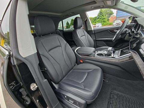 2022 Audi Q8 Premium Plus AWD