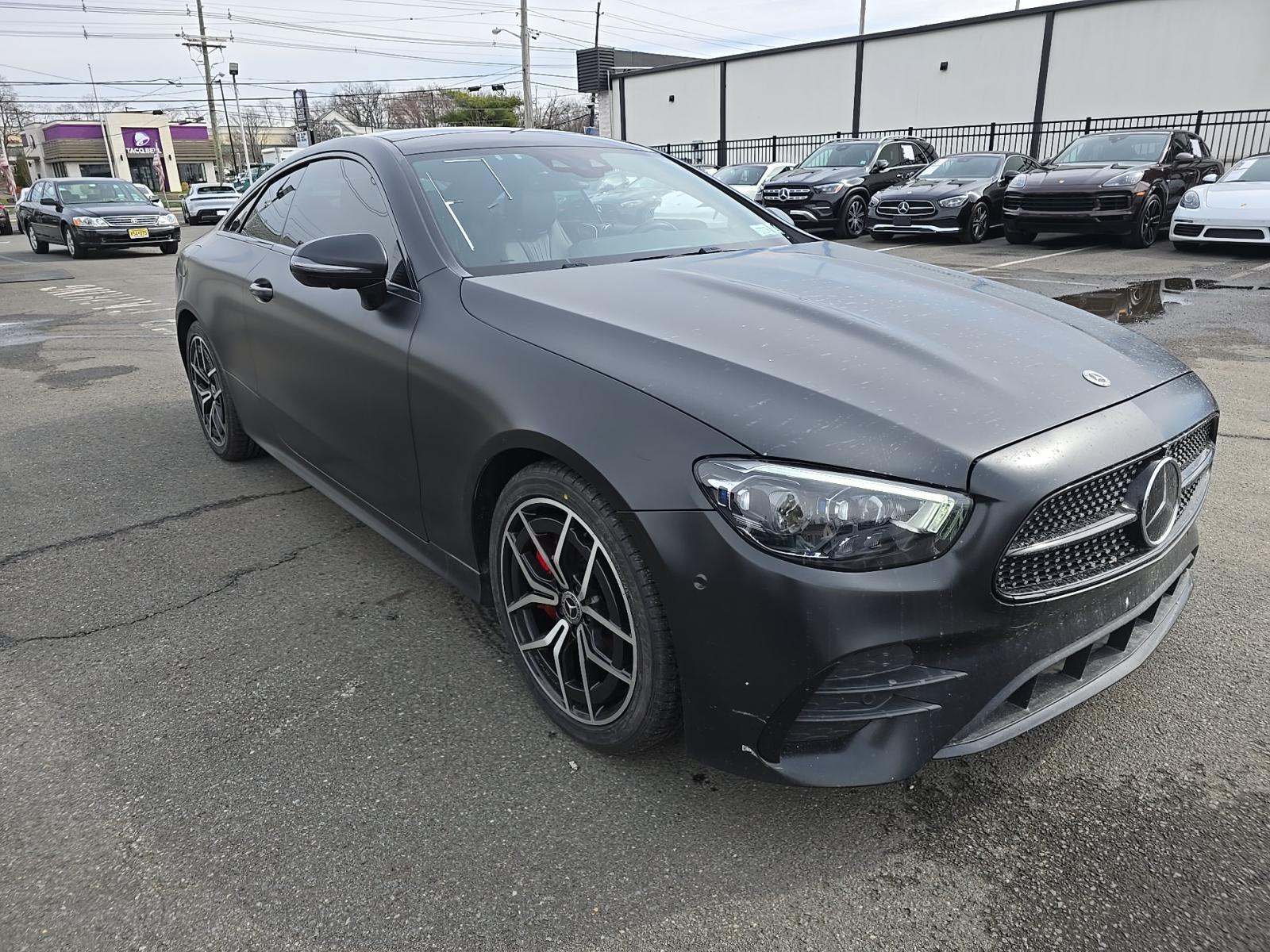 MERCEDES-BENZ E-CLASS - 4