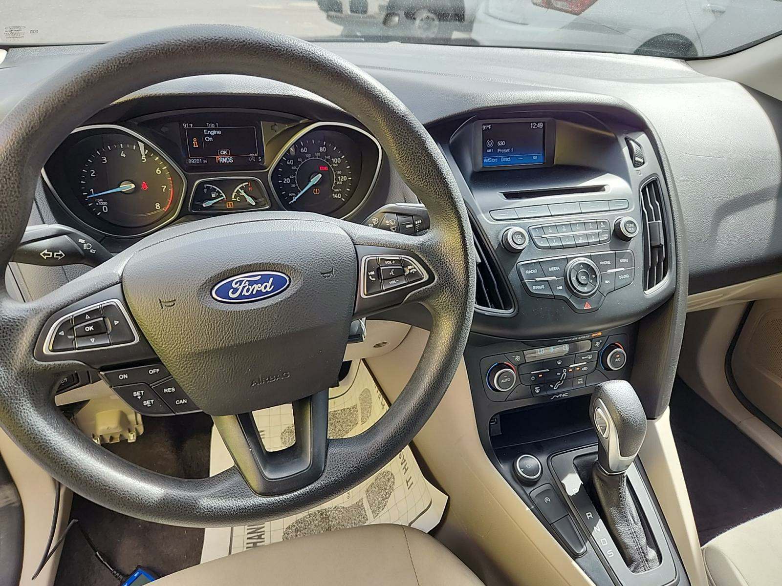 2017 Ford Focus SE FWD