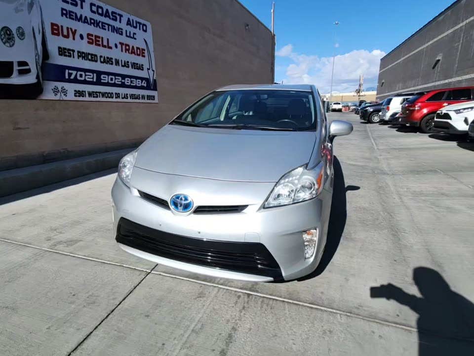 2013 Toyota Prius Three FWD