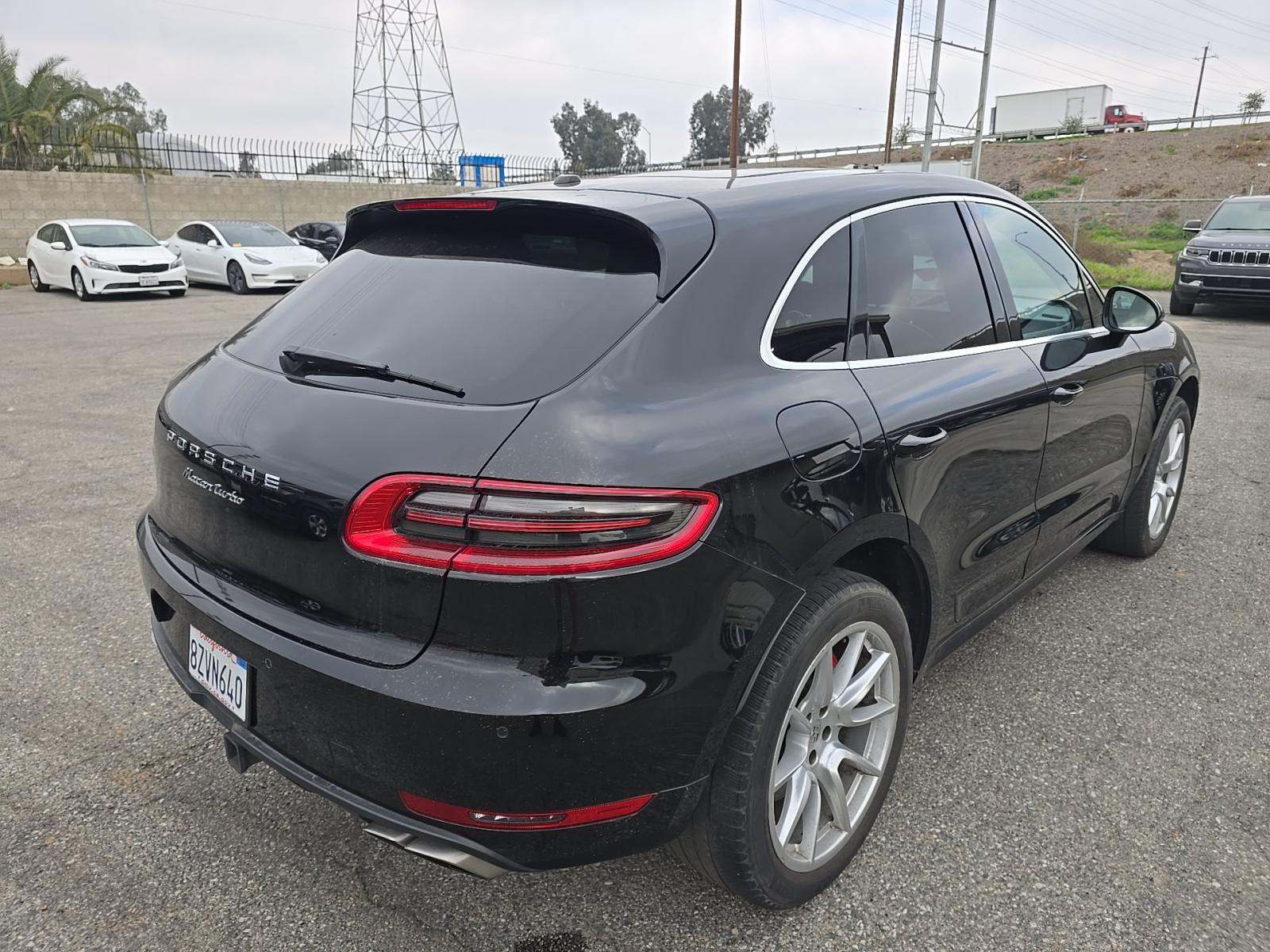 2017 Porsche Macan Turbo AWD
