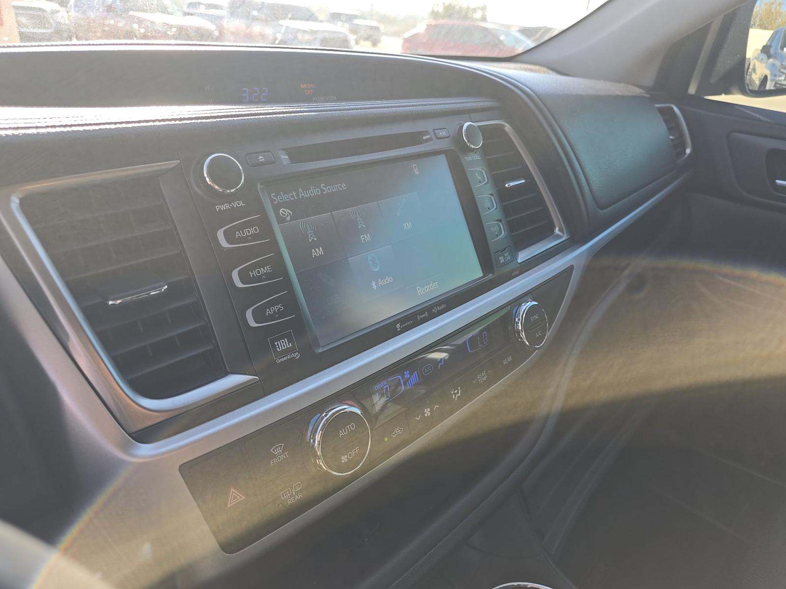 2016 Toyota Highlander Limited FWD