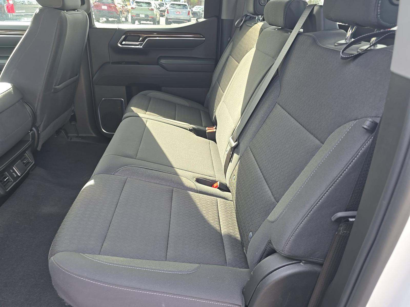 2025 Chevrolet Silverado 1500 LT AWD