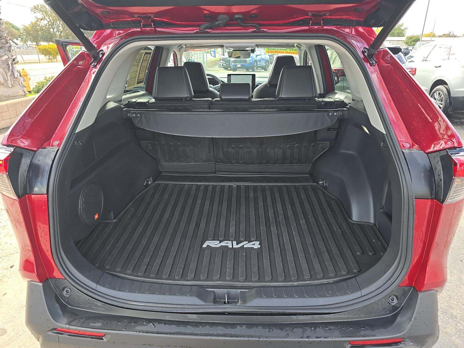 2023 Toyota RAV4 XLE Premium AWD