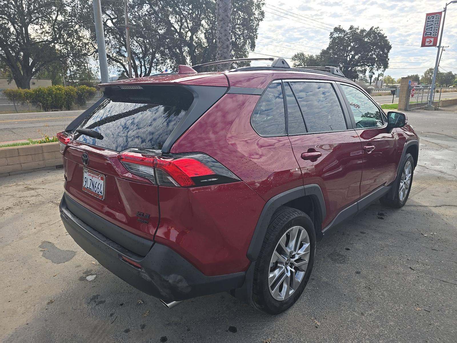 2023 Toyota RAV4 XLE Premium AWD