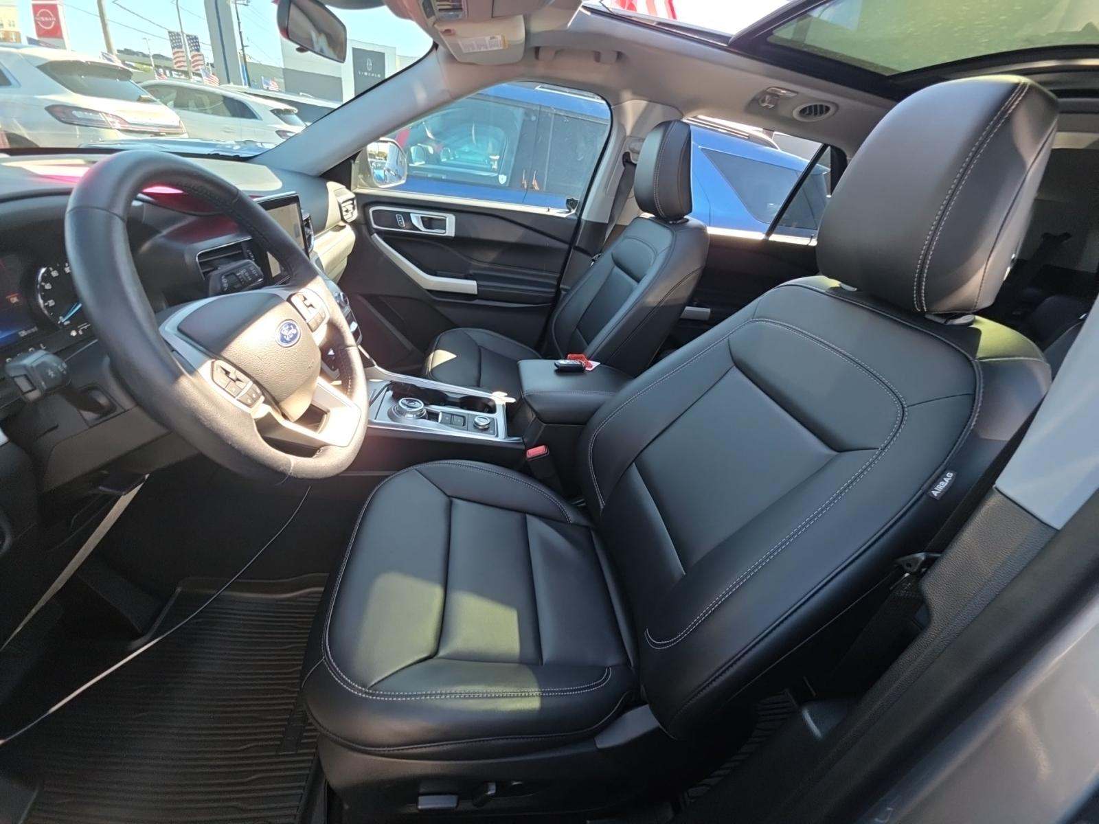 2022 Ford Explorer XLT AWD