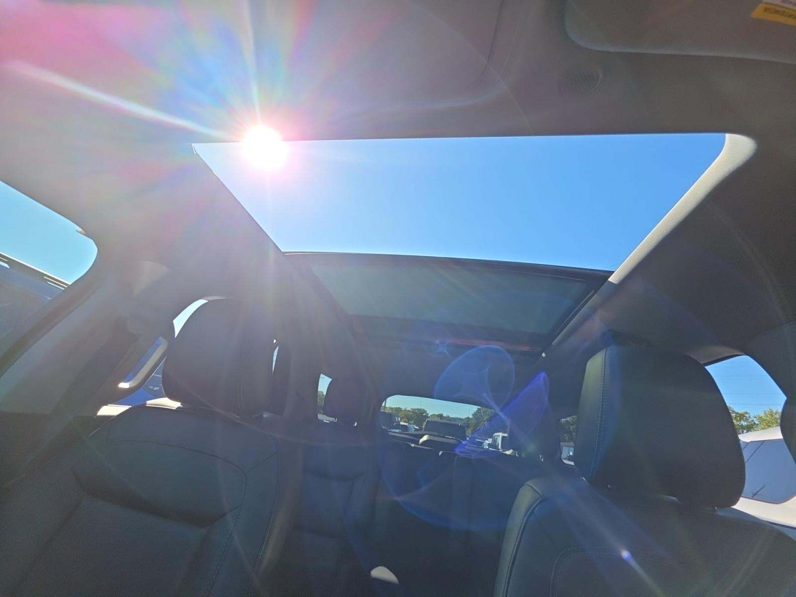 2022 Ford Explorer XLT AWD