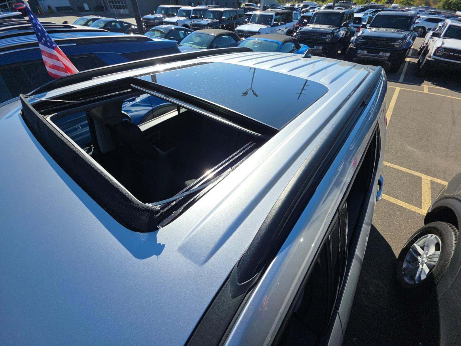 2022 Ford Explorer XLT AWD