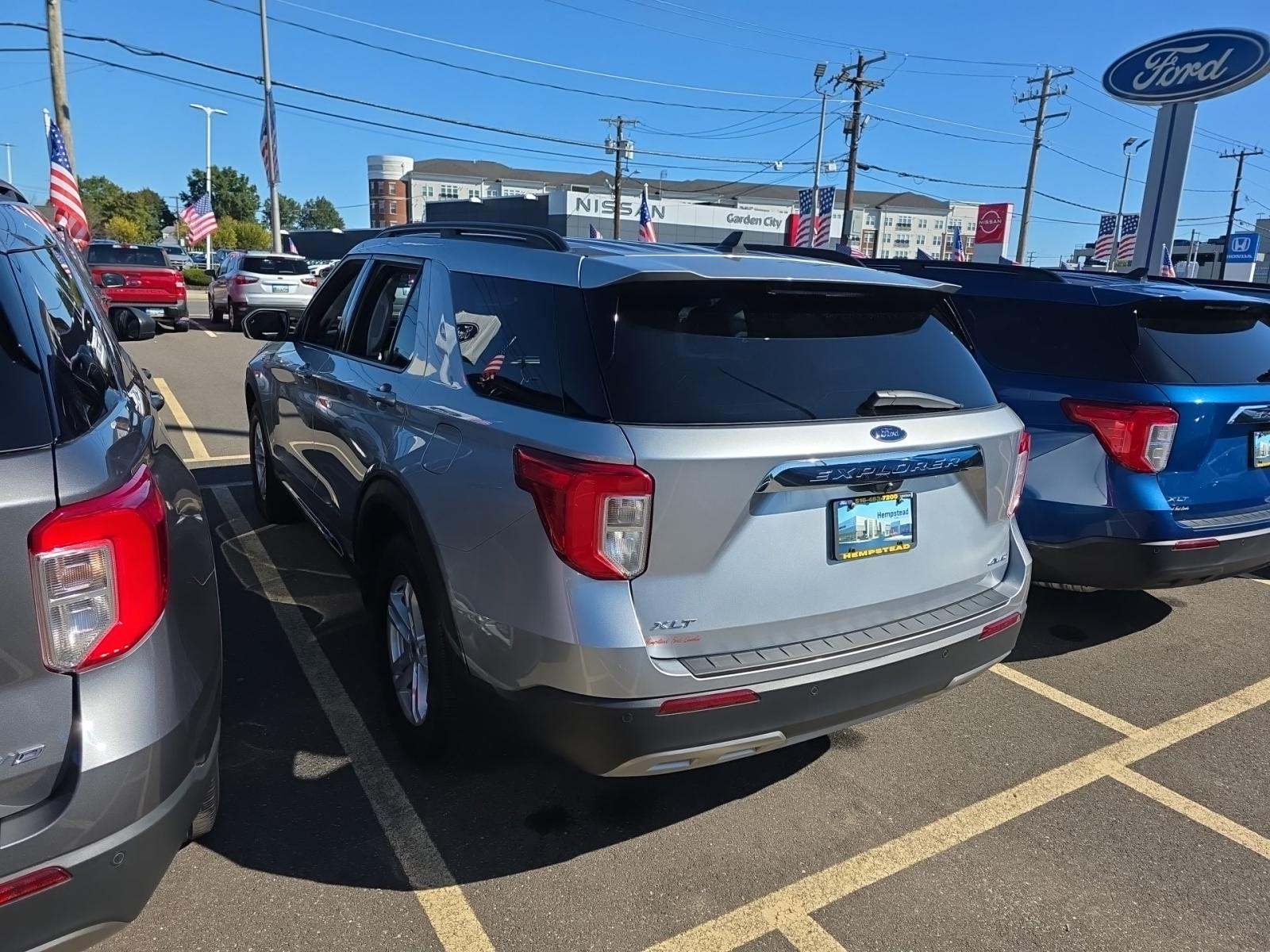 2022 Ford Explorer XLT AWD