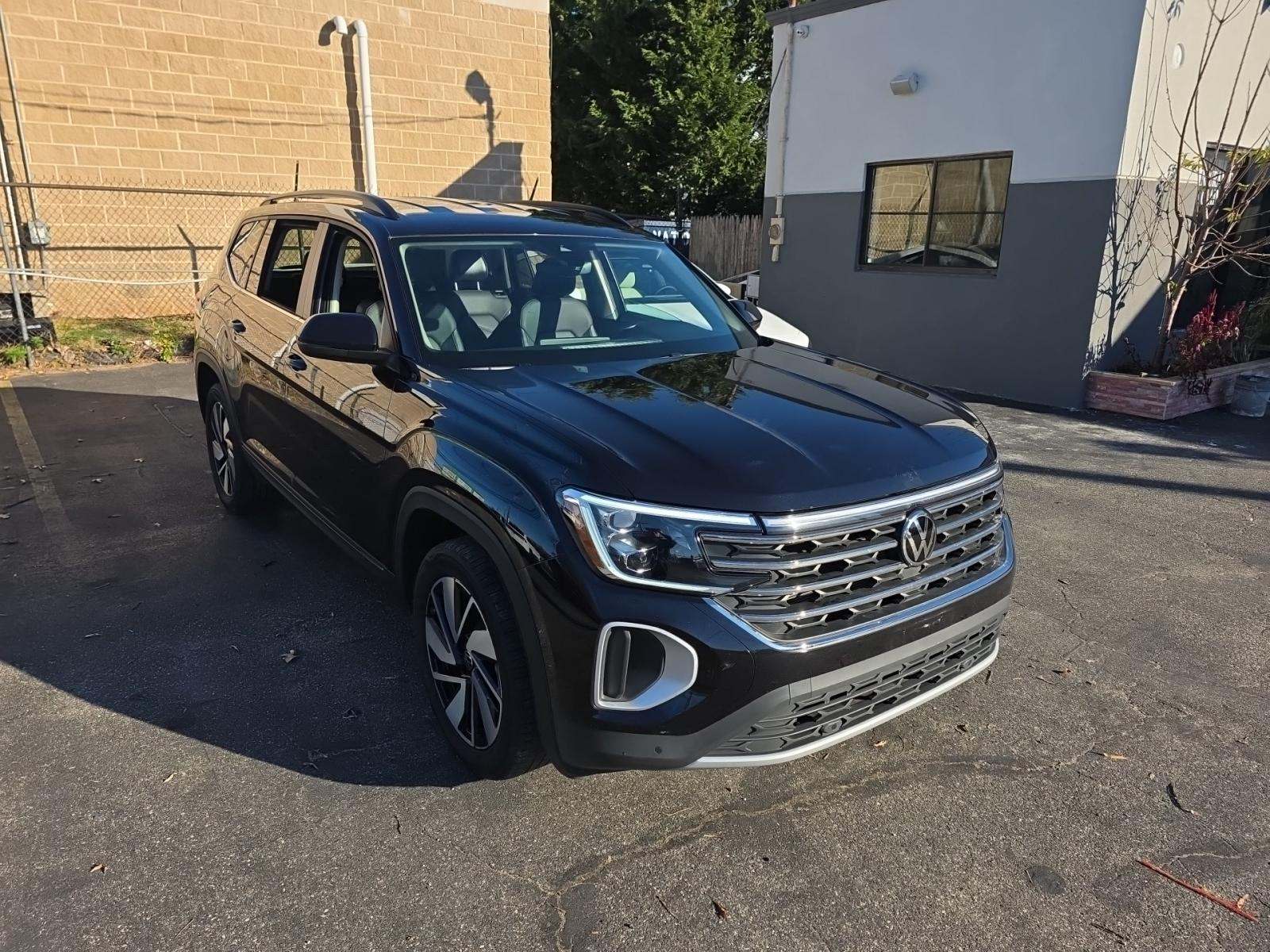 2025 Volkswagen Atlas 2.0T SE AWD