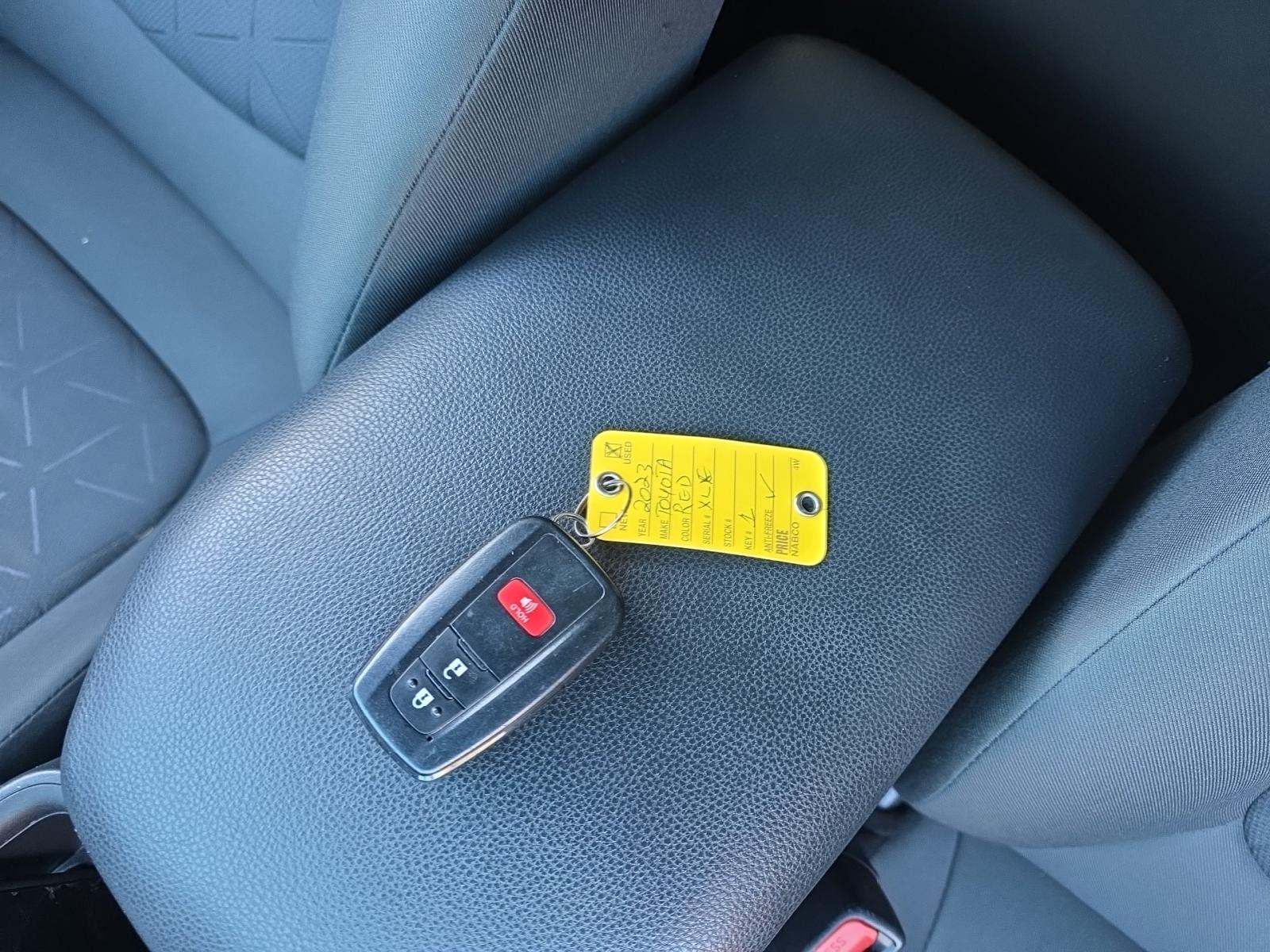 2023 Toyota RAV4 XLE AWD