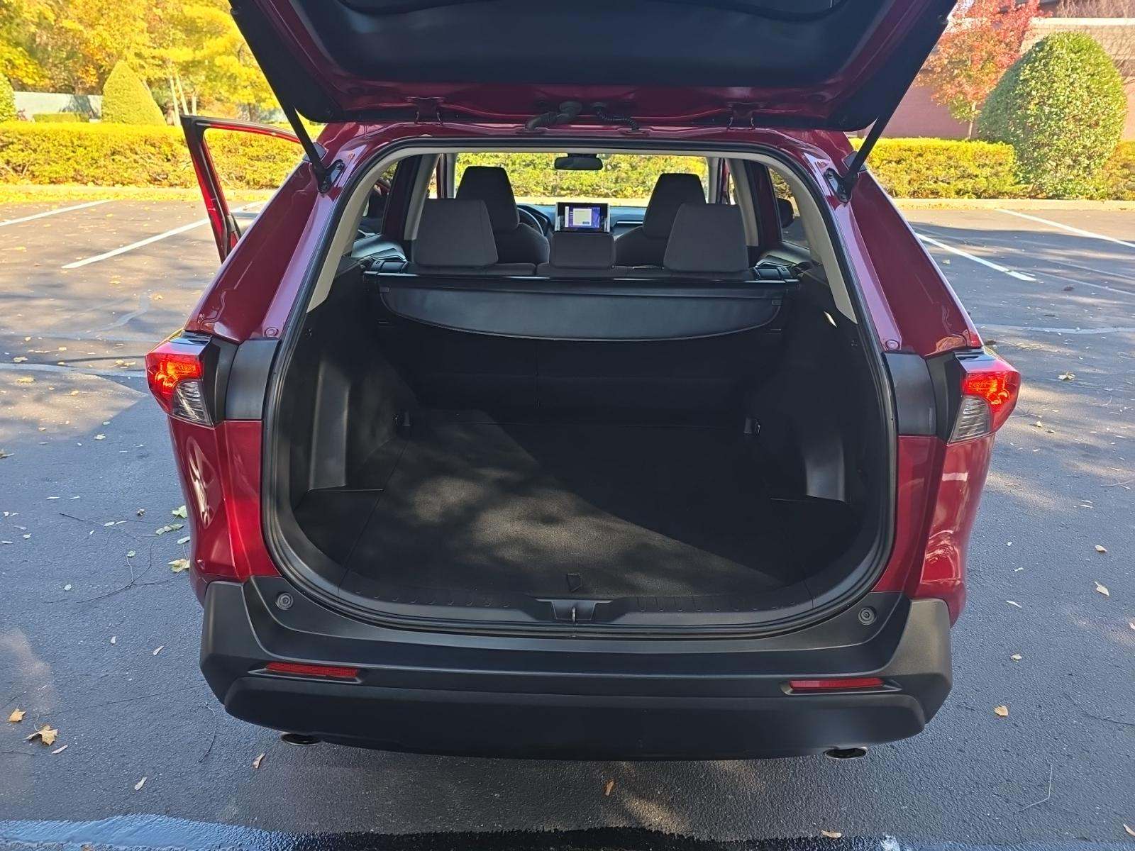 2023 Toyota RAV4 XLE AWD