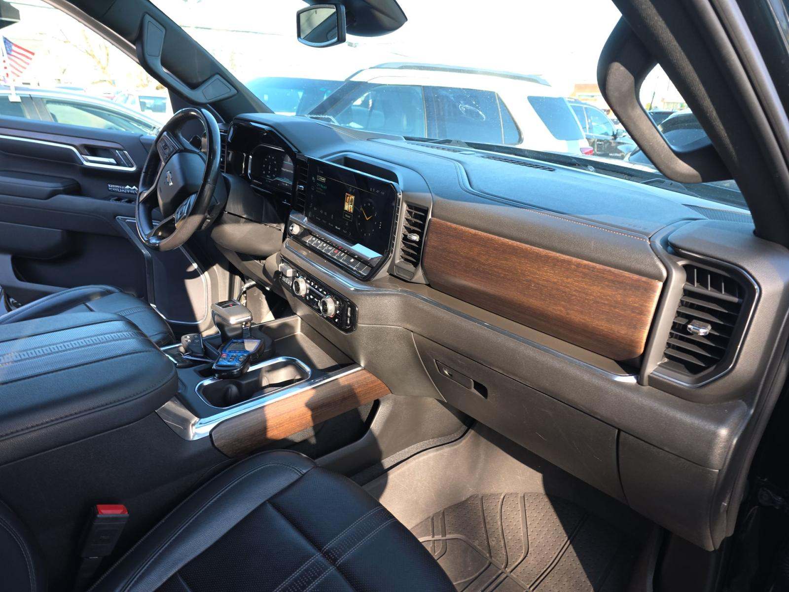 2023 Chevrolet Silverado 1500 High Country AWD