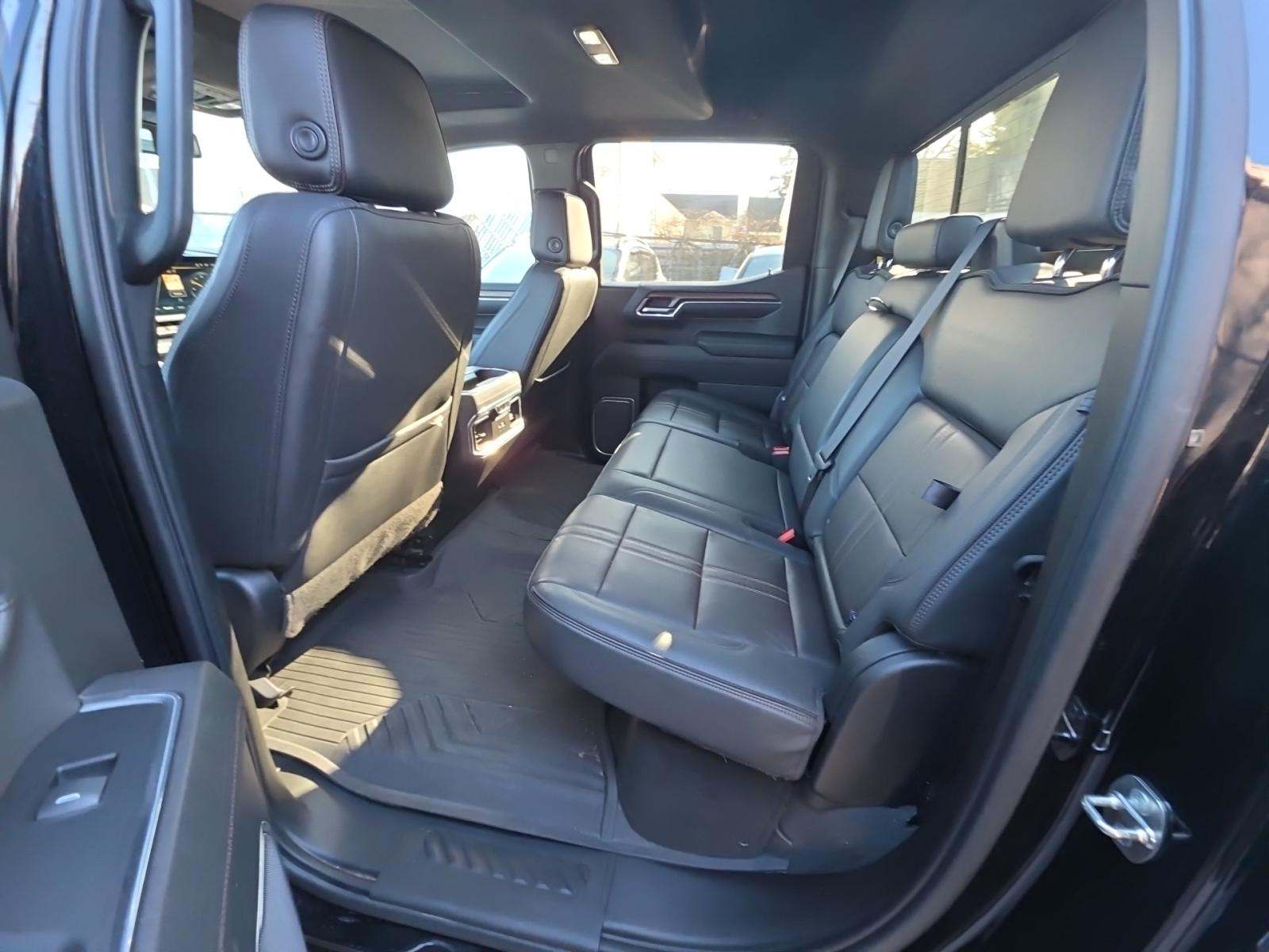 2023 Chevrolet Silverado 1500 High Country AWD