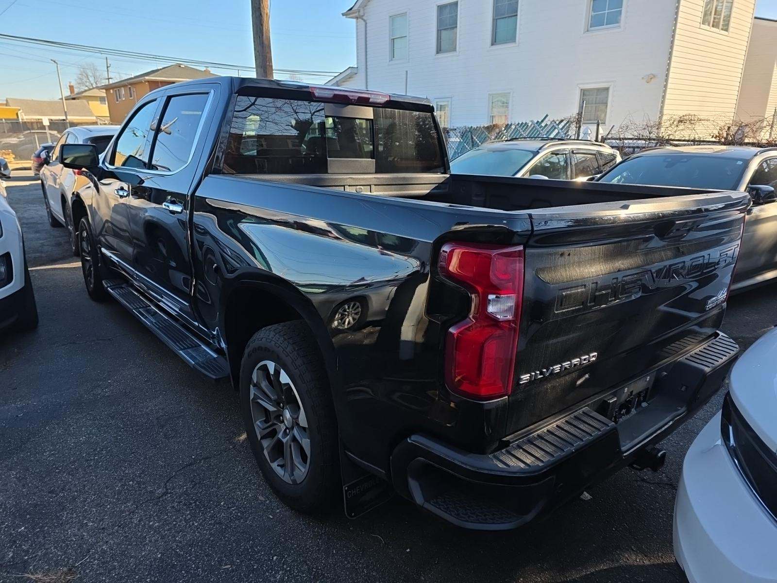 2023 Chevrolet Silverado 1500 High Country AWD