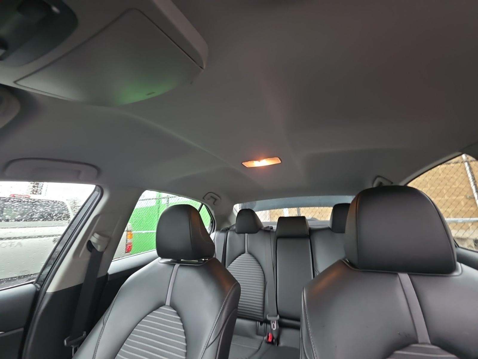 2024 Toyota Camry SE FWD