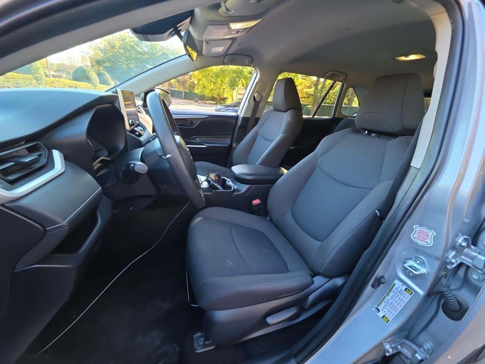 2024 Toyota RAV4 LE AWD