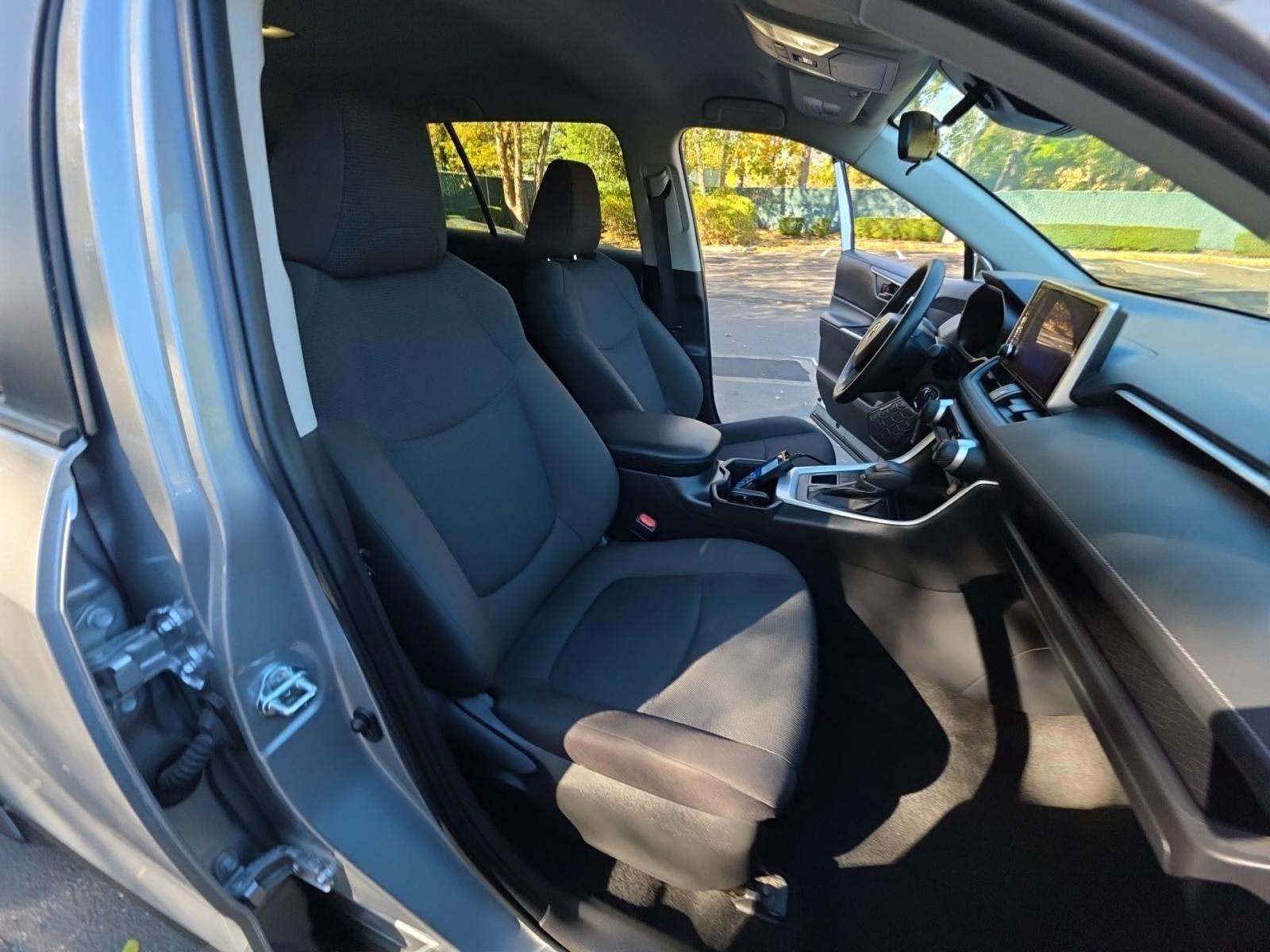 2024 Toyota RAV4 LE AWD