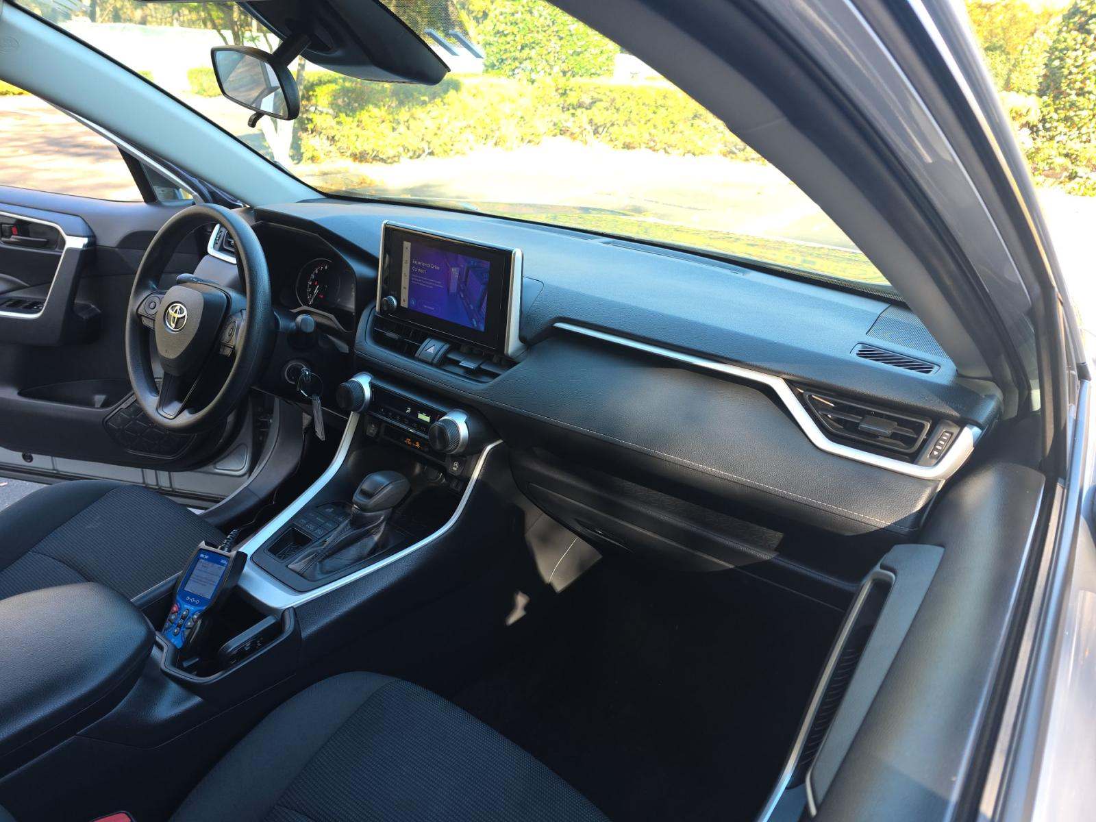 2024 Toyota RAV4 LE AWD