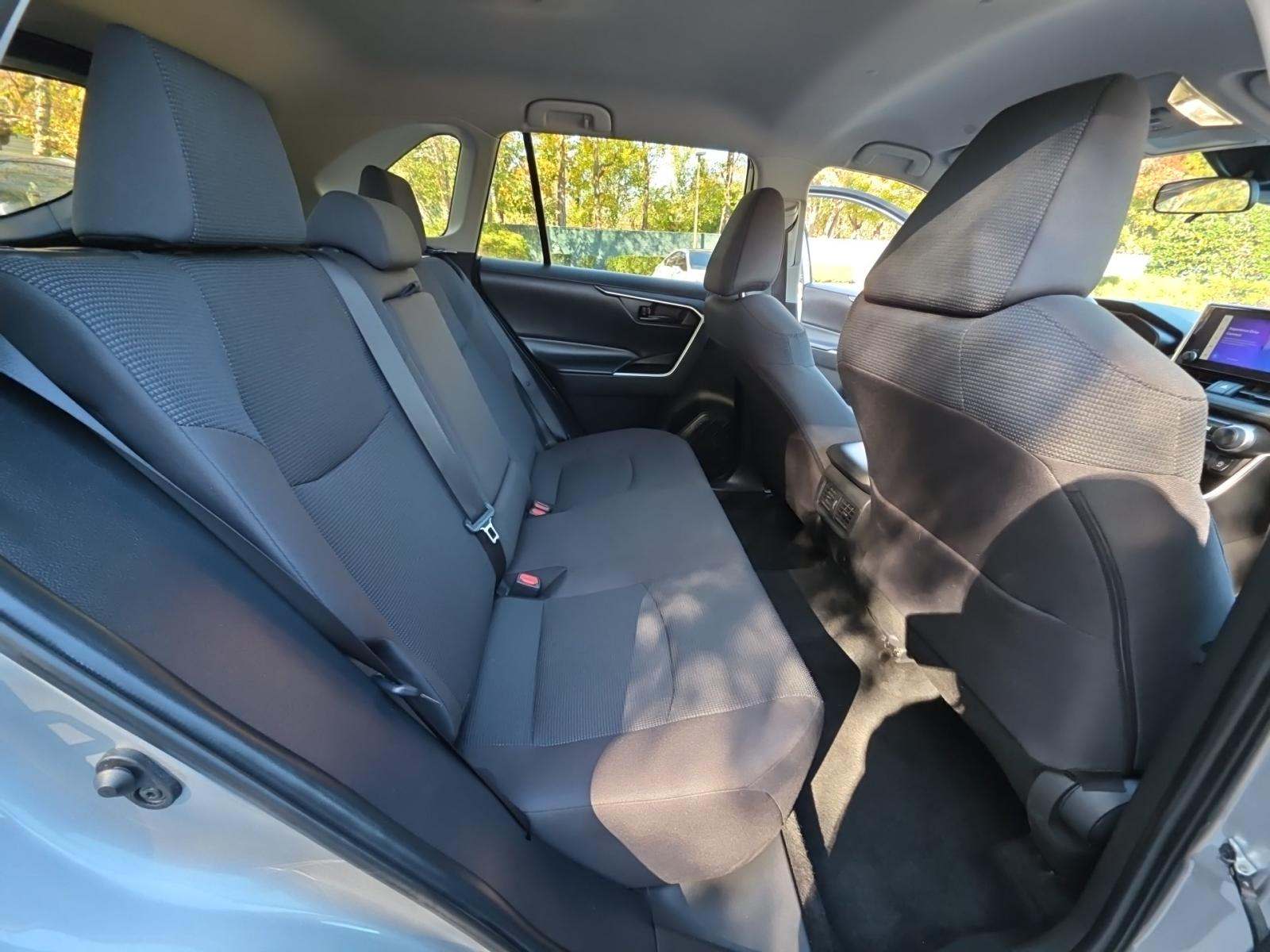 2024 Toyota RAV4 LE AWD