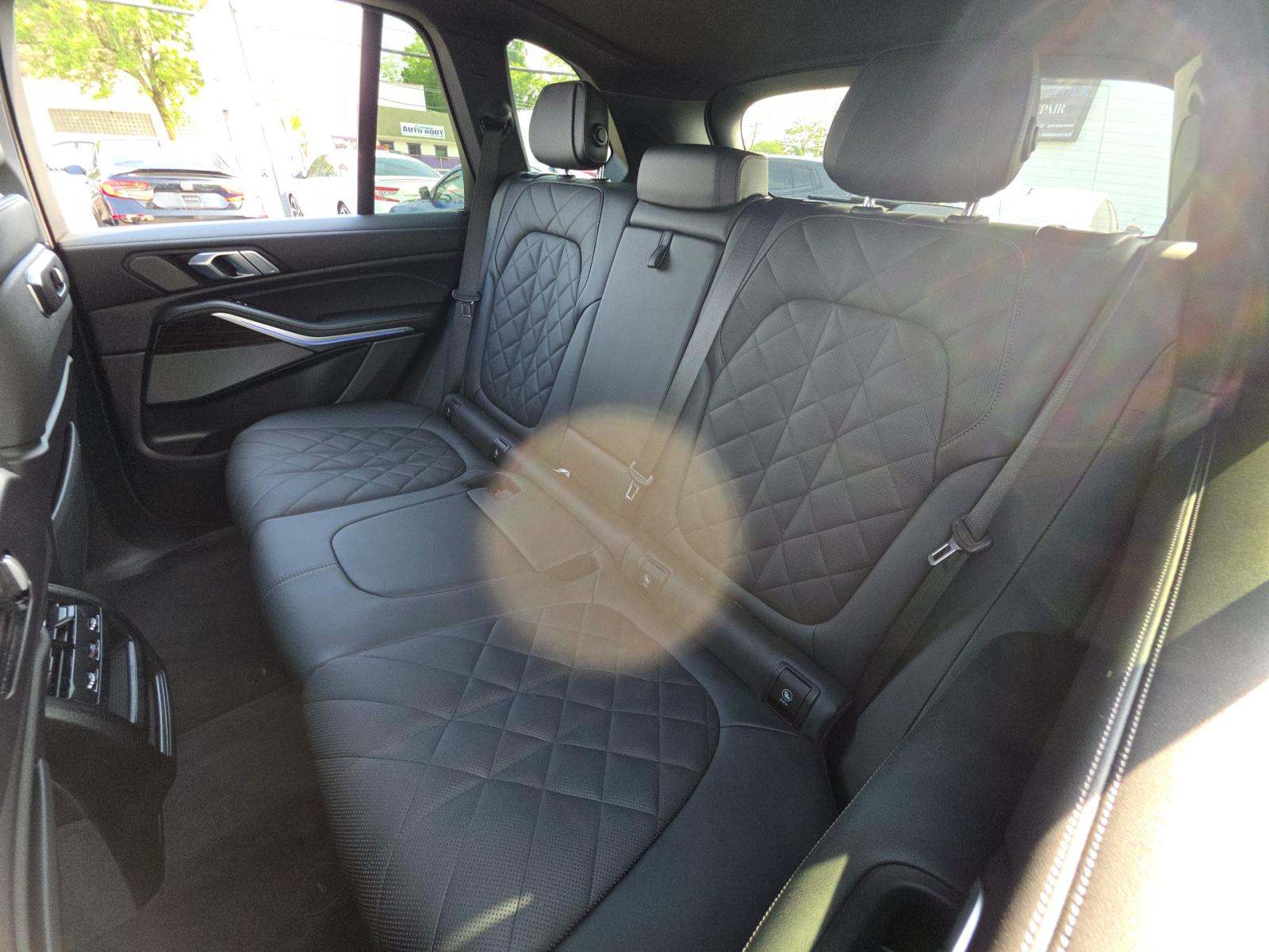 2025 BMW X5 sDrive40i RWD